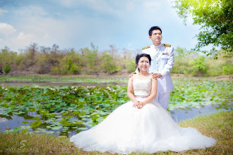 Jurufoto perkahwinan Songwut Angksri. Foto pada 08.09.2020