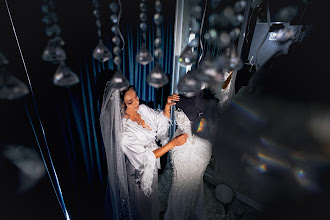 Fotograful de nuntă Costin Tertess. Fotografie la: 23.09.2025