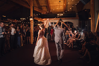 Wedding photographer Holly Louwerse. Photo of 08.05.2019