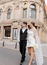 Bryllupsfotograf Polina Galushko. Bilde av 31.01.2024