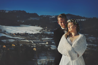 Wedding photographer Zbigniew Podemski. Photo of 12.03.2020