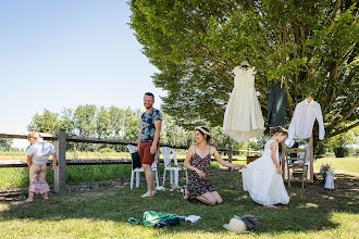 Photographe de mariage Henri Deroche. Photo du 01.08.2023