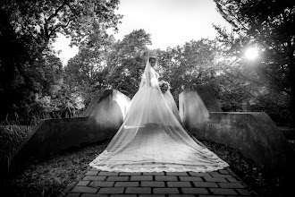 Fotógrafo de casamento Károly Tömösközi Károly. Foto de 27.10.2020