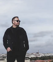 Antonis Kritikos (antoniskritikos)