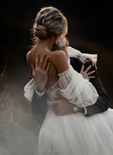 婚礼摄影师Zhanna Samuylova. 10.04.2024的图片