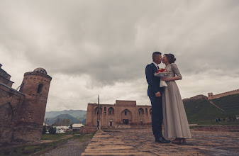 Wedding photographer Sulaymon Mukhamedzhanov. Photo of 07.04.2020
