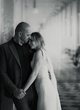 Fotógrafo de casamento Ilirjan Sulkja. Foto de 16.12.2022
