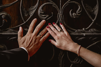 Wedding photographer Lizzie Wasilewska. Photo of 04.07.2023