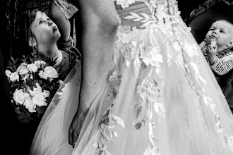 Wedding photographer Balázs Andráskó. Photo of 05.05.2024