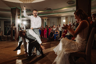 Wedding photographer Łukasz Przybył. Photo of 09.04.2024