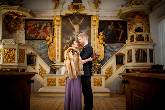 Wedding photographer Henrik Landfors. Photo of 03.11.2022