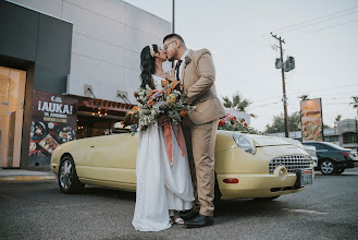 Fotógrafo de casamento Luis Castro Iñiguez. Foto de 04.04.2022