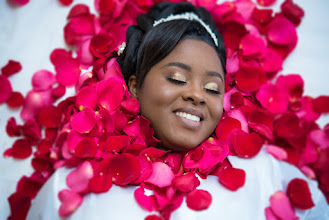 Fotógrafo de casamento Collins Oluka. Foto de 10.03.2020