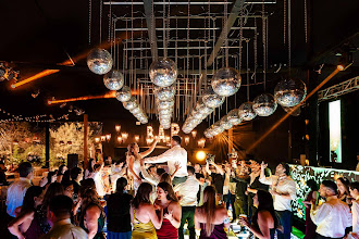 Wedding photographer Deborah Dantzoff. Photo of 29.10.2025