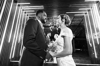 Wedding photographer Israel Capetillo. Photo of 23.04.2024