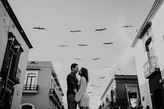 Wedding photographer Javi Antonio. Photo of 12.08.2019