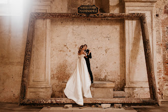 Wedding photographer Klodia Wolinska. Photo of 20.11.2021