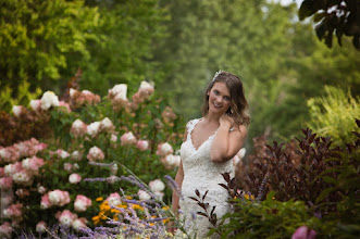 Wedding photographer Sierra Smithers. Photo of 27.04.2023