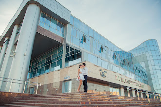 Huwelijksfotograaf Viktor Parfenov. Foto van 05.05.2020