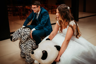 婚礼摄影师Junior Oliveira. 23.04.2024的图片