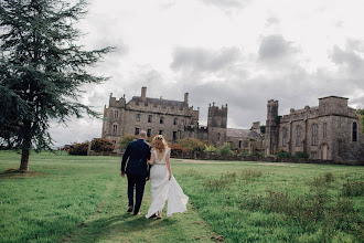 Wedding photographer Tanya Colclough. Photo of 23.12.2018