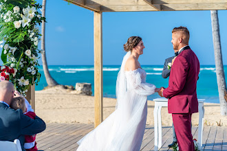 Fotógrafo de bodas Elena Baryshnikova. Foto del 05.07.2024