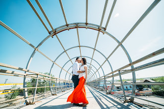 Wedding photographer Evgeniy Askhadulin. Photo of 21.05.2016