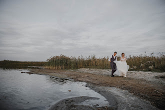 Wedding photographer Leyla Kustubaeva. Photo of 14.04.2021