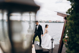 Fotógrafo de casamento Rostislav Kovalchuk. Foto de 09.02.2019