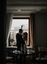 Fotógrafo de casamento Oksana Khudoshina. Foto de 08.06.2024