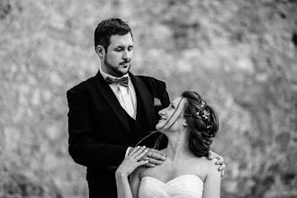 Wedding photographer Milan Irena. Photo of 18.04.2023