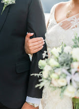 Wedding photographer Lewmini Muthukumara. Photo of 19.08.2025