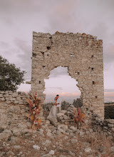 Wedding photographer Dimitris Manioros. Photo of 29.10.2020