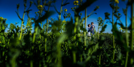 Fotógrafo de bodas Miłosz Guzowski. Foto del 22.07.2017