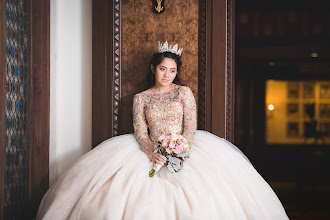 婚禮攝影師Jesse Caballero. 11.04.2019的照片