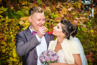 Fotografo di matrimoni Larisa Moshkina. Foto del 31.03.2019