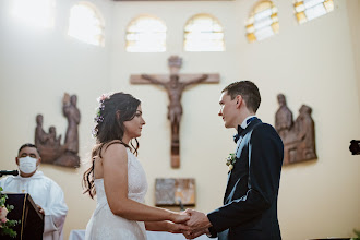 Photographe de mariage Christian Saguier. Photo du 24.03.2021