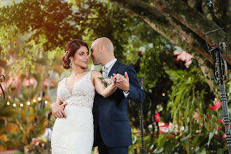 Photographe de mariage Javier Botero. Photo du 29.01.2022