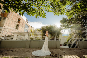 Wedding photographer Liz Prado. Photo of 16.05.2025