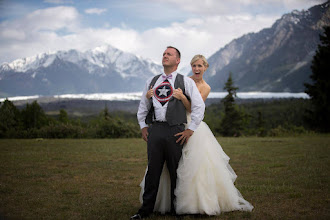Wedding photographer Brendan Smith. Photo of 27.04.2023