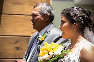 Fotógrafo de bodas Roger Seassaro. Foto del 28.03.2020