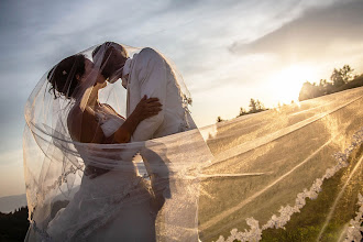 Fotografo di matrimoni Magali Coquard. Foto del 14.05.2020