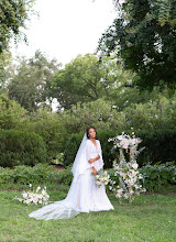 Nhiếp ảnh gia ảnh cưới Emily Bartell. Ảnh trong ngày 04.08.2023