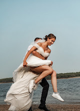 Wedding photographer Diana Vernich. Photo of 01.08.2021