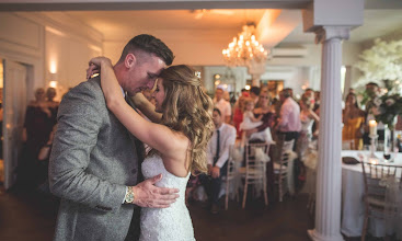 Photographe de mariage Ollie Gyte. Photo du 02.07.2019