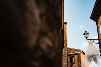 Fotografo di matrimoni Gennaro Longobardi. Foto del 29.04.2025