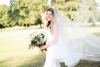 Fotografer pernikahan Kate Phelps. Foto tanggal 09.03.2020
