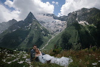 Fotografer pernikahan Marina Bondarenko. Foto tanggal 15.03.2023