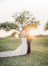 婚禮攝影師Bianca Padilla. 09.03.2020的照片