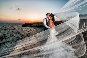 Wedding photographer Daniel James. Photo of 06.05.2020
